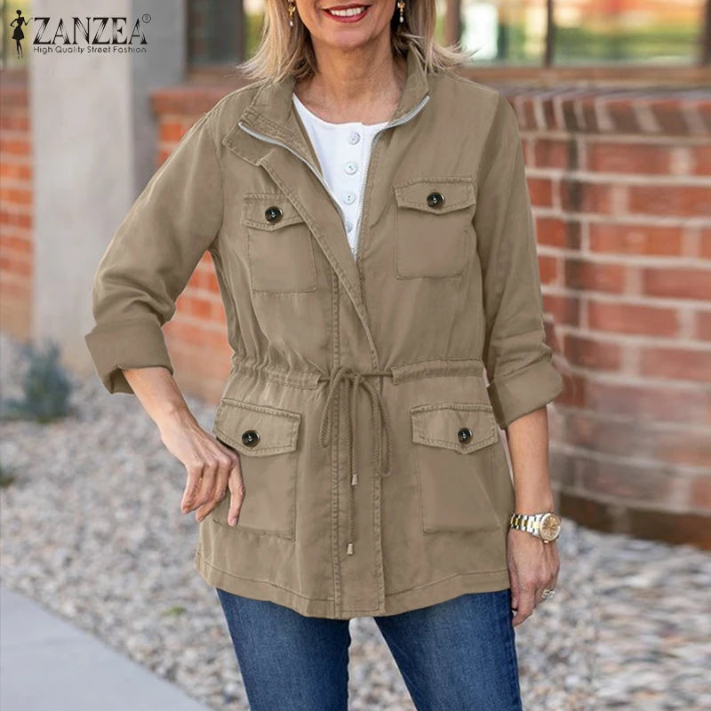 Chaqueta Informal con Cuello Alto
