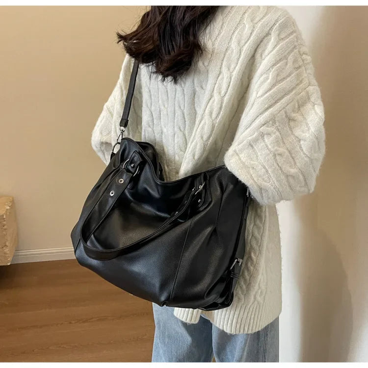 Bolso de Hombro Amplio