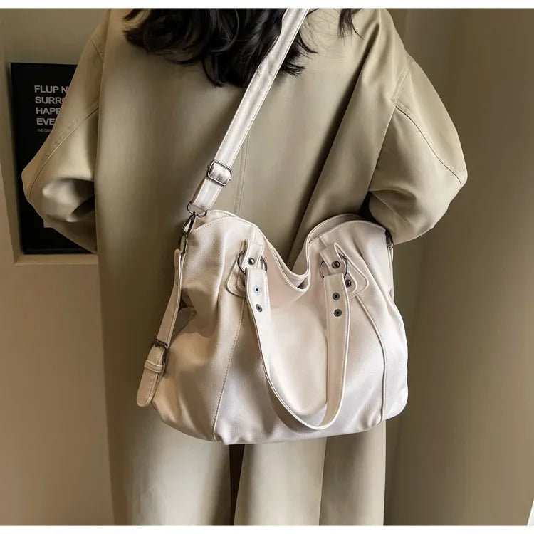 Bolso de Hombro Amplio