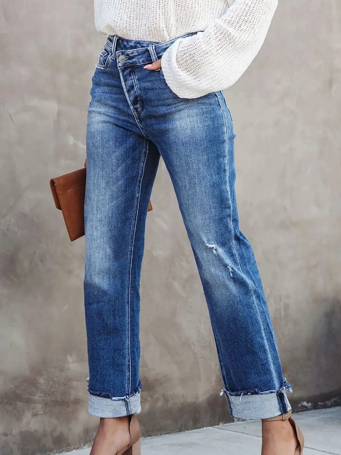 Jeans Tiro Medio y P Ancha. Moni