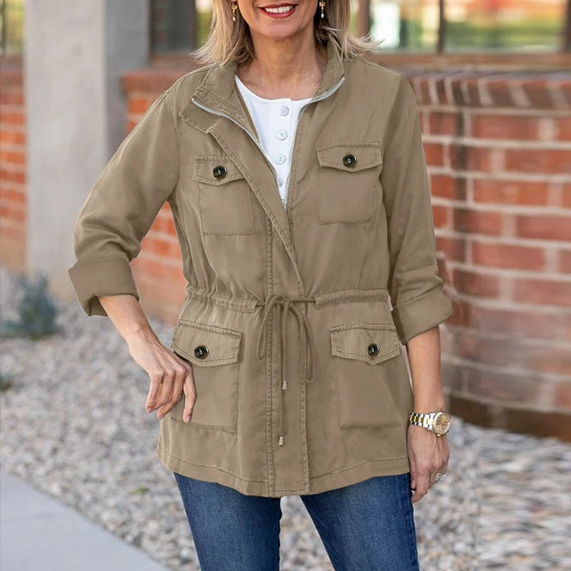 Chaqueta Informal con Cuello Alto