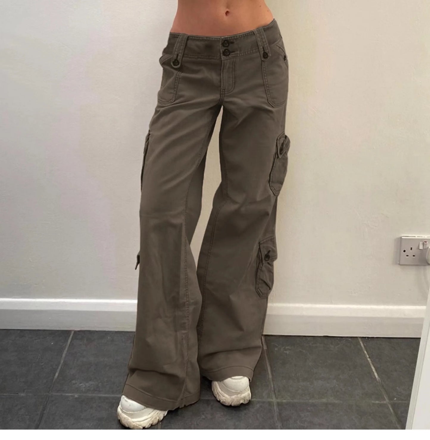Pantalón Cargo Cintura Baja Urbanos